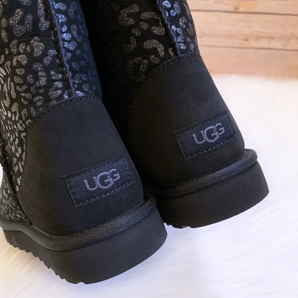UGG Classic Short Snow Leopard Black Boots - Picture 6 of 8